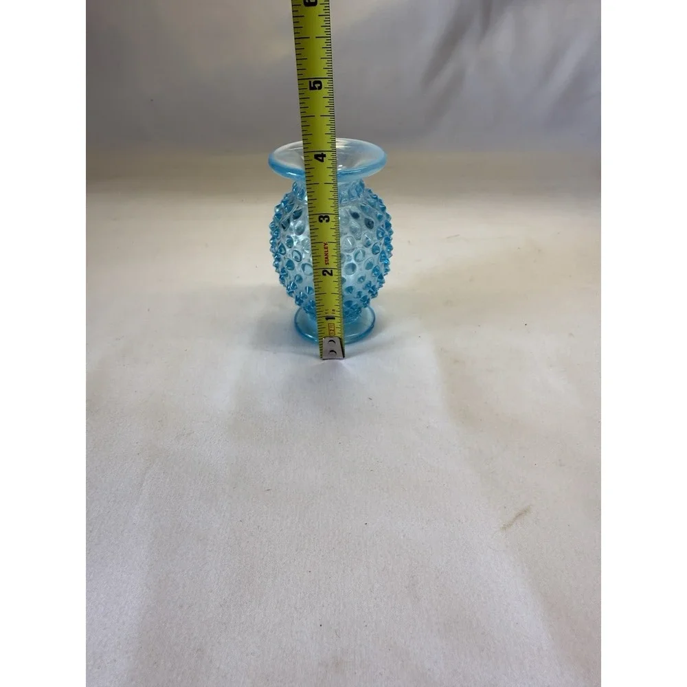VTG Fenton Blue Opalescent Hobnail Glass Small Bud Vase 3.75
